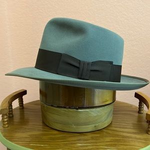 Vintage Resistol fedora in smoke grey